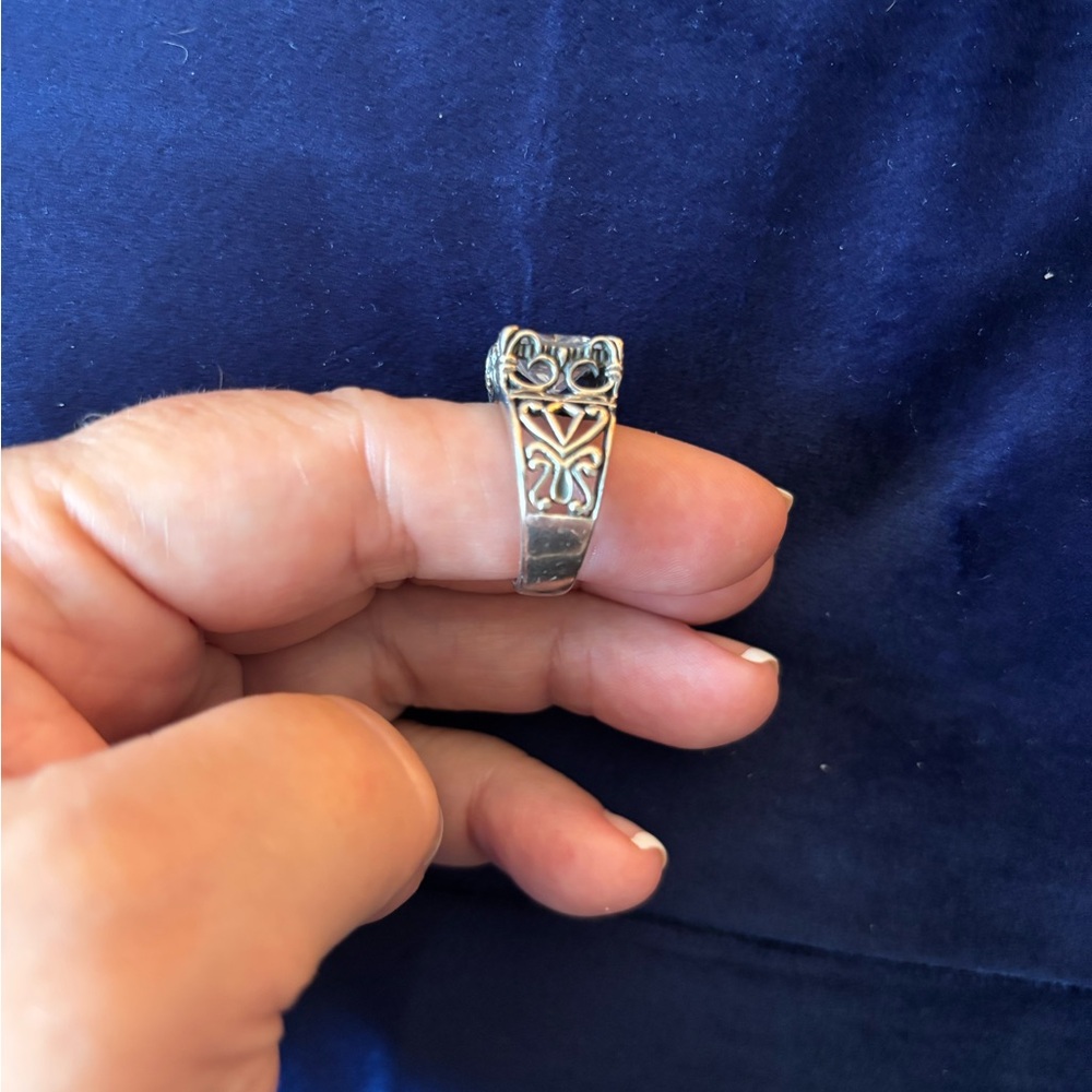 Silpada Silver Ring with Clear Gemstone - Picture 3 of 6